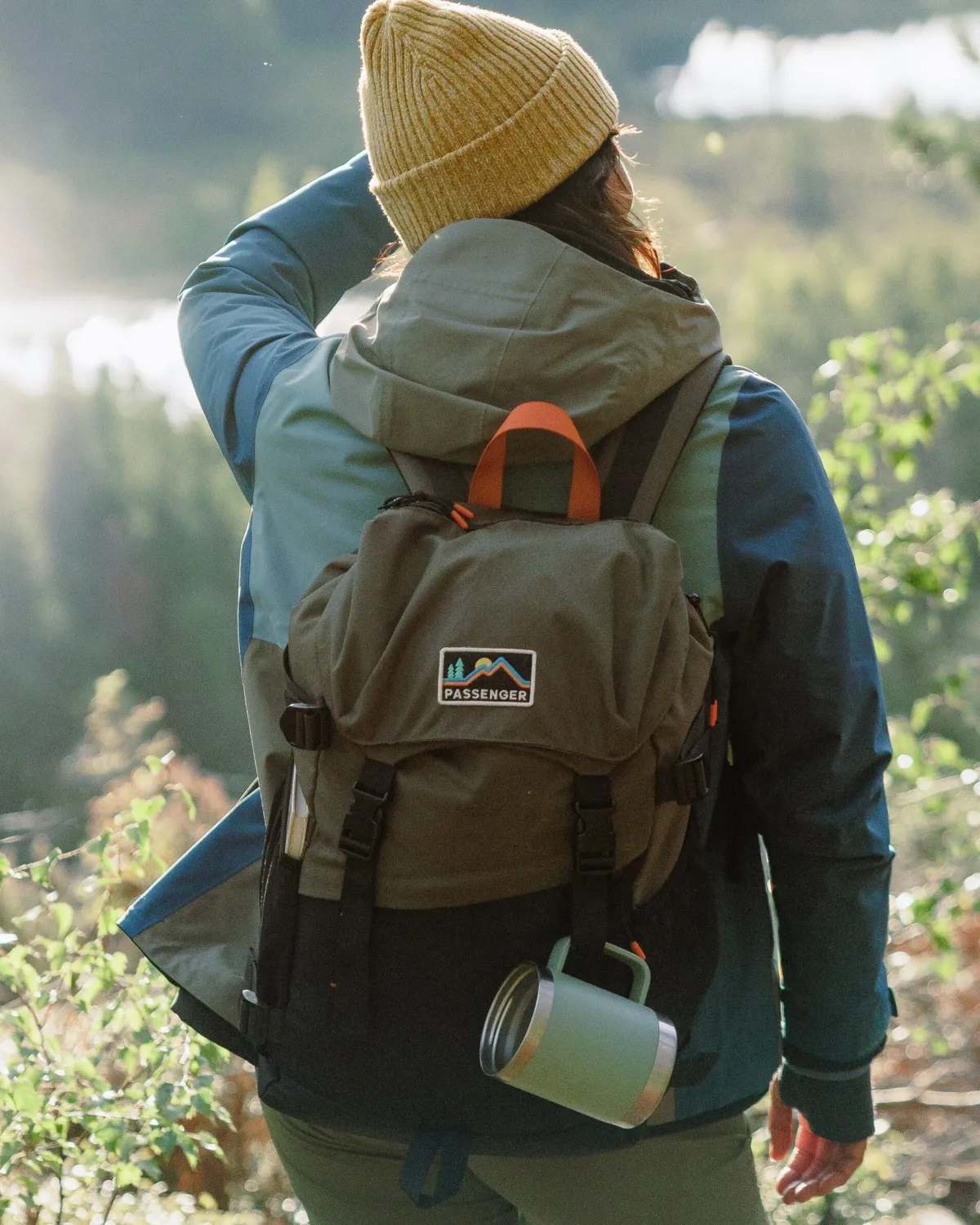 Passenger Boondocker Recycled 26L Backpack - Black/Khaki Green Black/KhakiGreen Store