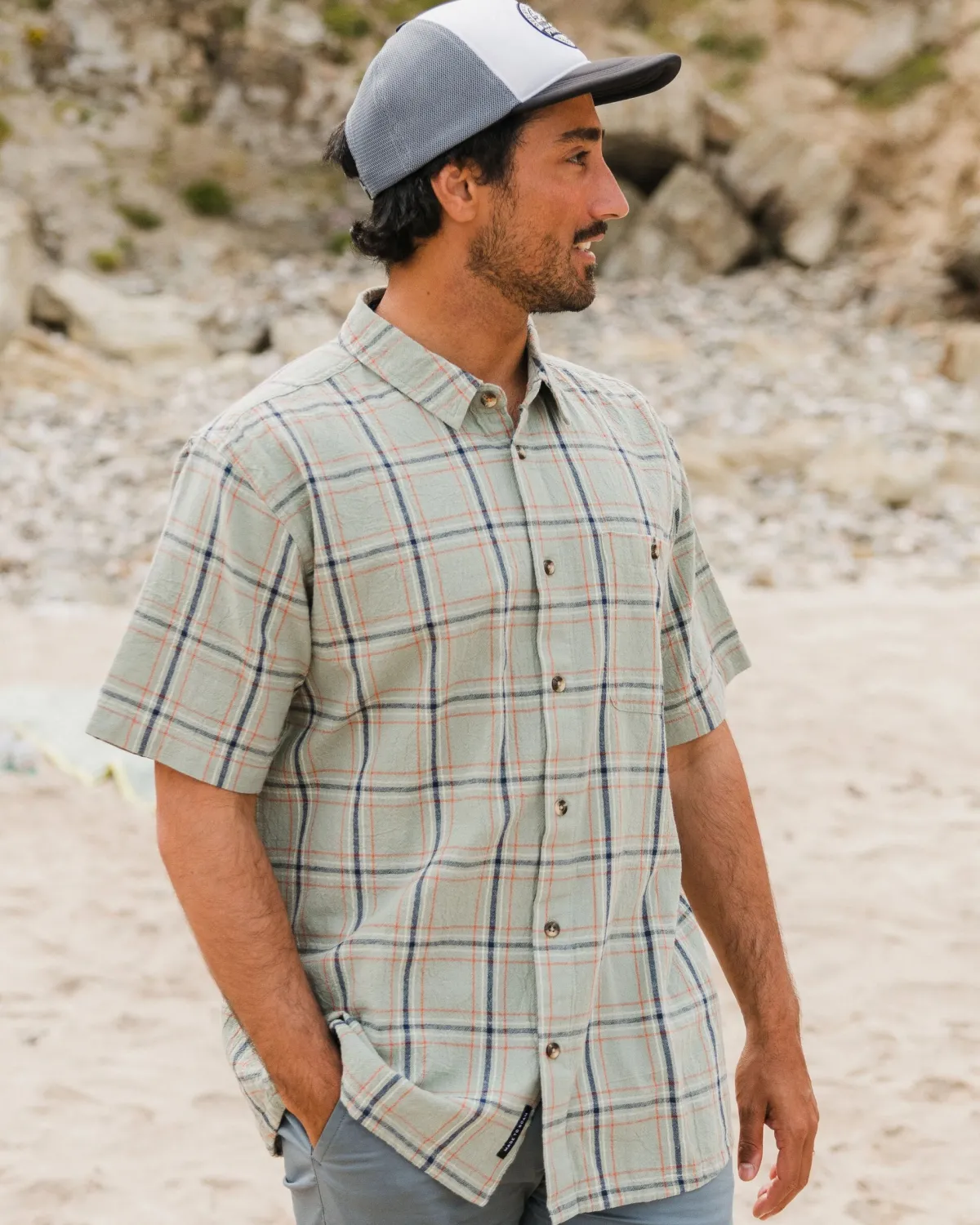 Passenger Chill Short Sleeve Shirt - Pistachio Best