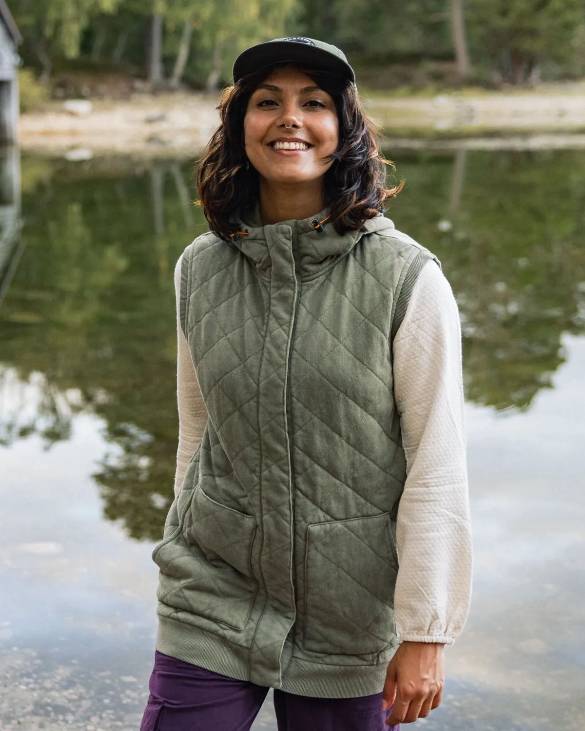 Passenger Clementine Recycled Quilted Vest - Khaki Online