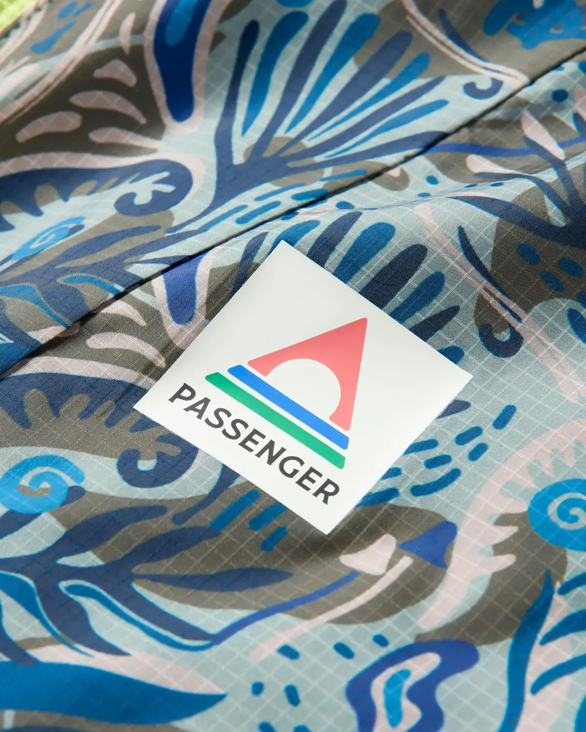 Passenger Gusto Recycled Windshell Pullover - Abstract Seaweed Pistachio AbstractSeaweedPistachio Best