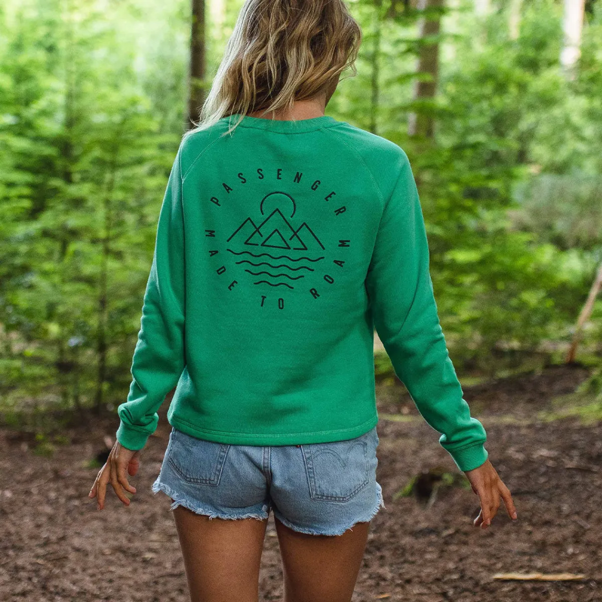 Passenger Remote Recycled Cotton Long Sleeve Sweatshirt - Green Spruce GreenSpruce Clearance