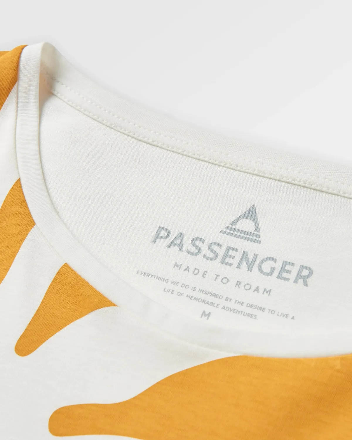 Passenger Sunsets Organic Cotton Long Sleeve T-Shirt - Marshmallow Clearance