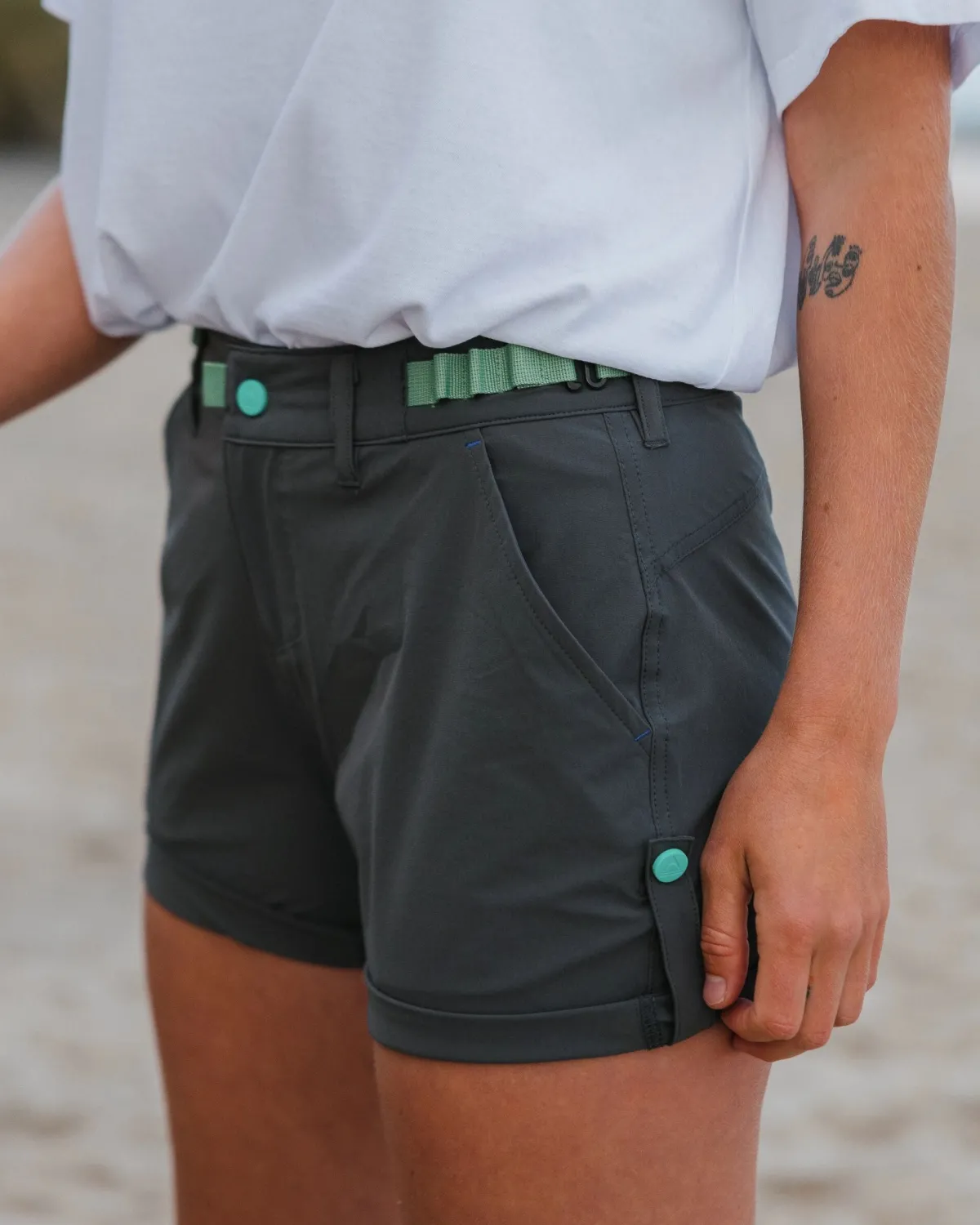 Passenger 365 Trail Roll Up Shorts - Charcoal Online