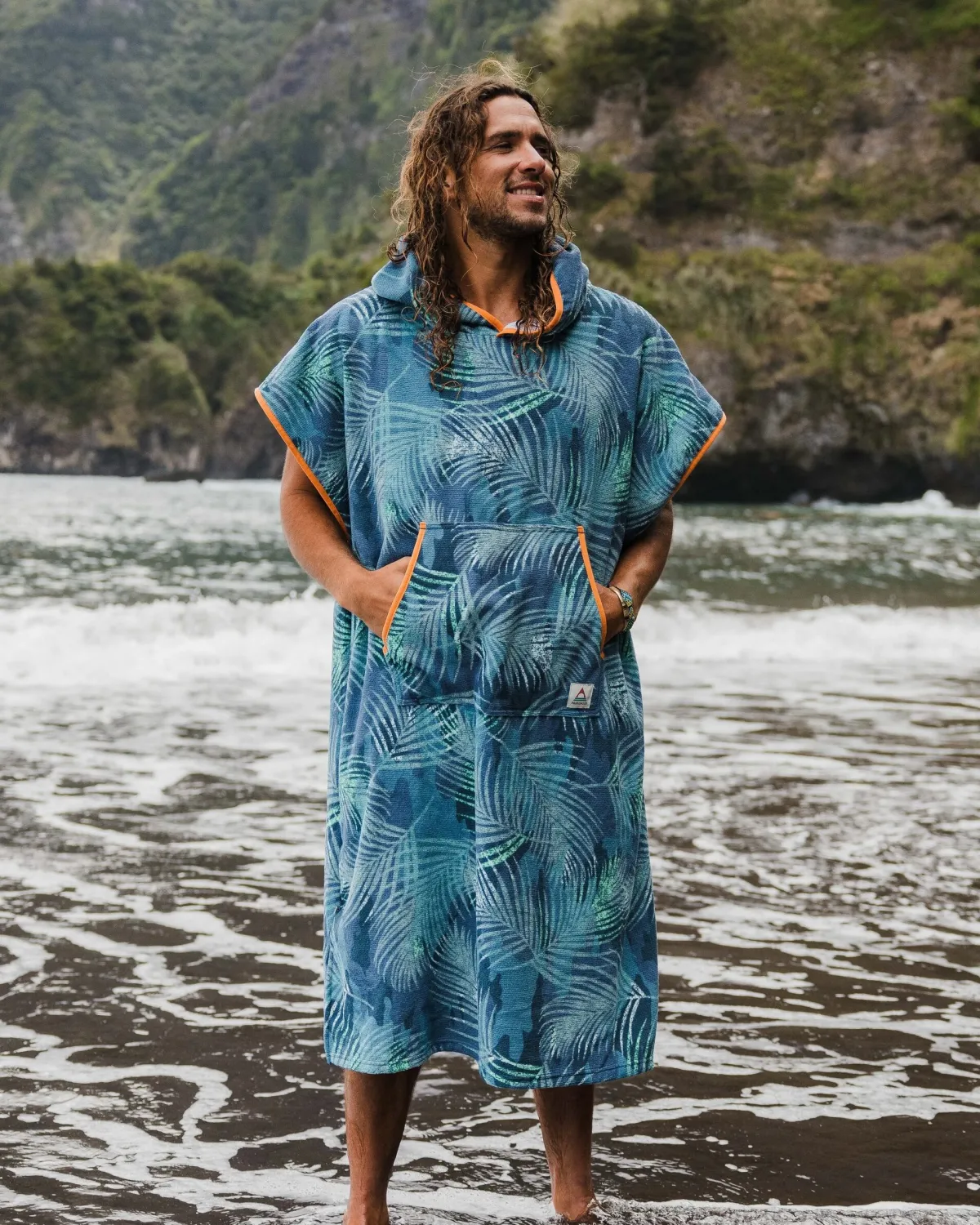 Passenger Tulum Recycled Towel Poncho - Palm Camo Moonlight PalmCamoMoonlight Fashion