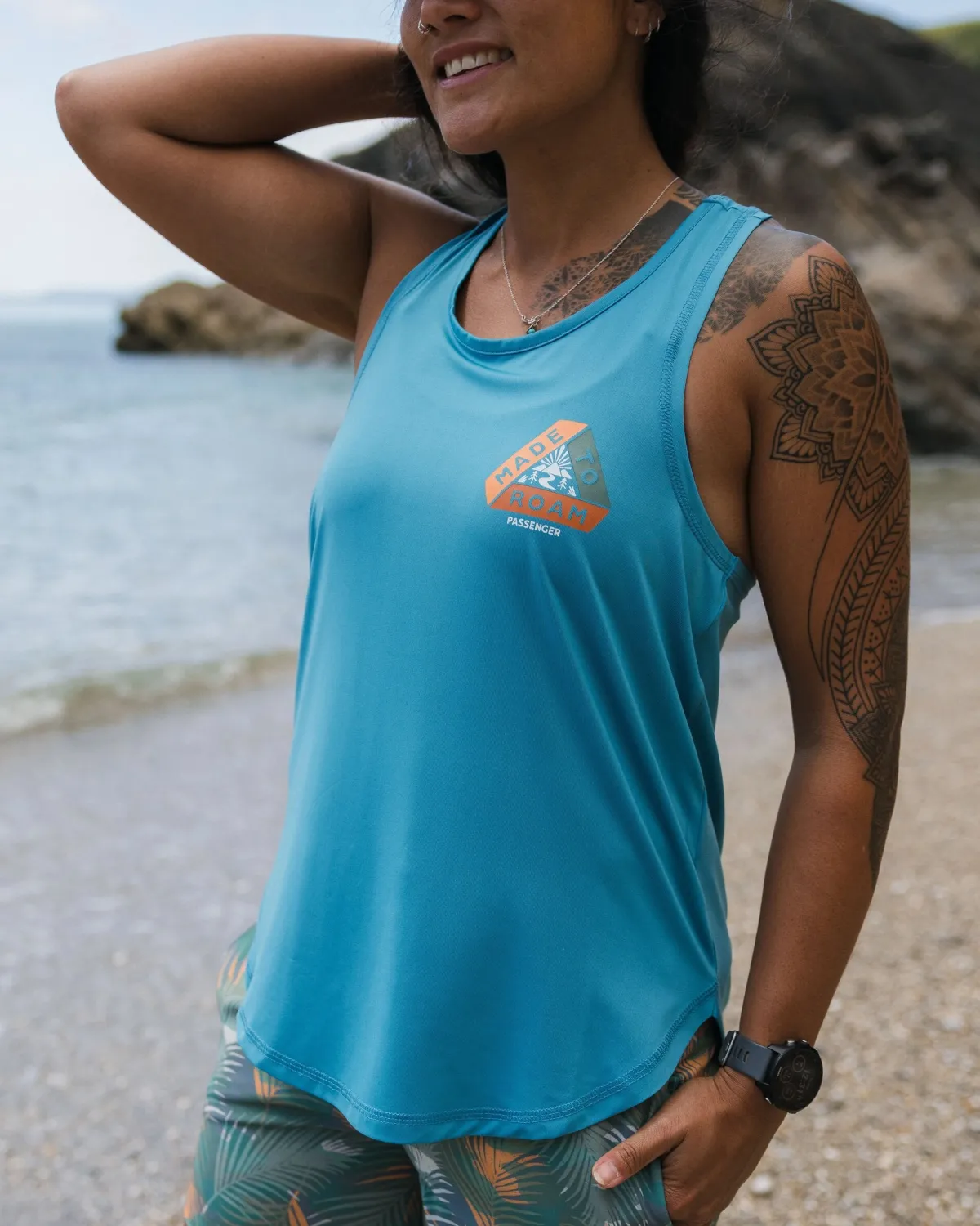 Passenger Twist Recycled Active Tank Top - Blue Pool BluePool Online